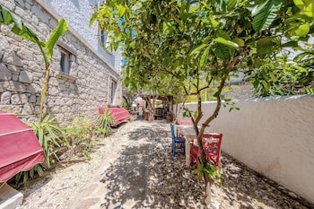 b house alacati