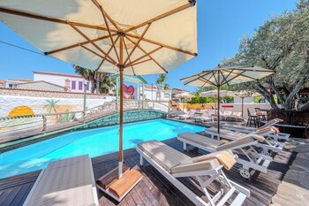 b house alacati