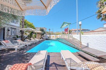 b house alacati