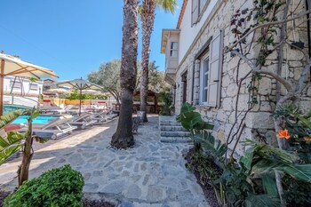 b house alacati