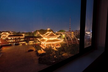 trang an harmony hotel