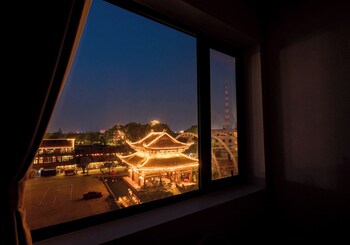 trang an harmony hotel