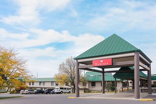 Ramada Hotel & Conference Center By Wyndham Plymouth,Hennepin County>>Bloomington,3 star