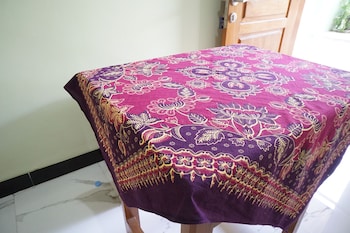 Hotel O Singgah Sini Homestay Syariah,,2 star