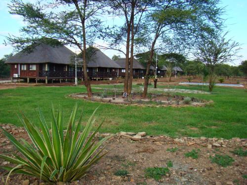 chobe lesoma chalets hotel