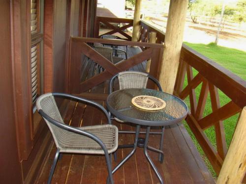 chobe lesoma chalets hotel