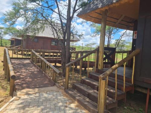 chobe lesoma chalets hotel