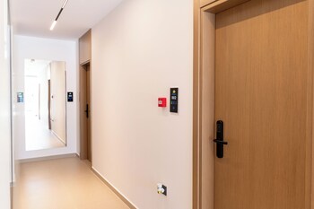 aura mare hotel