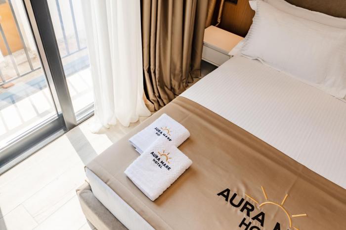 aura mare hotel