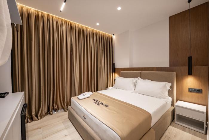 aura mare hotel
