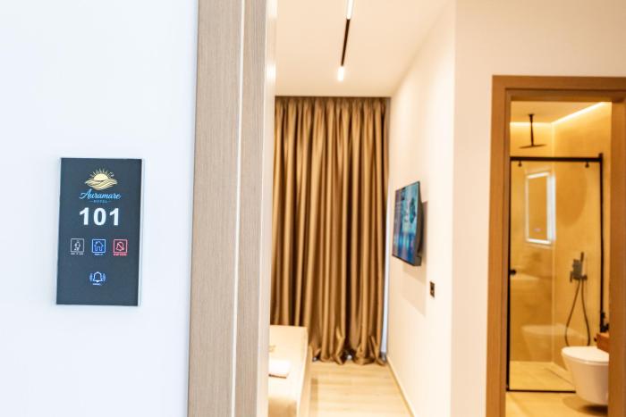 aura mare hotel