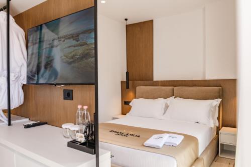 aura mare hotel