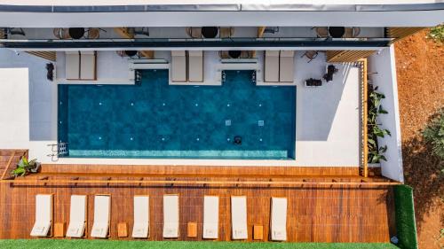 aura mare hotel