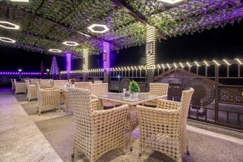sondermall palace
