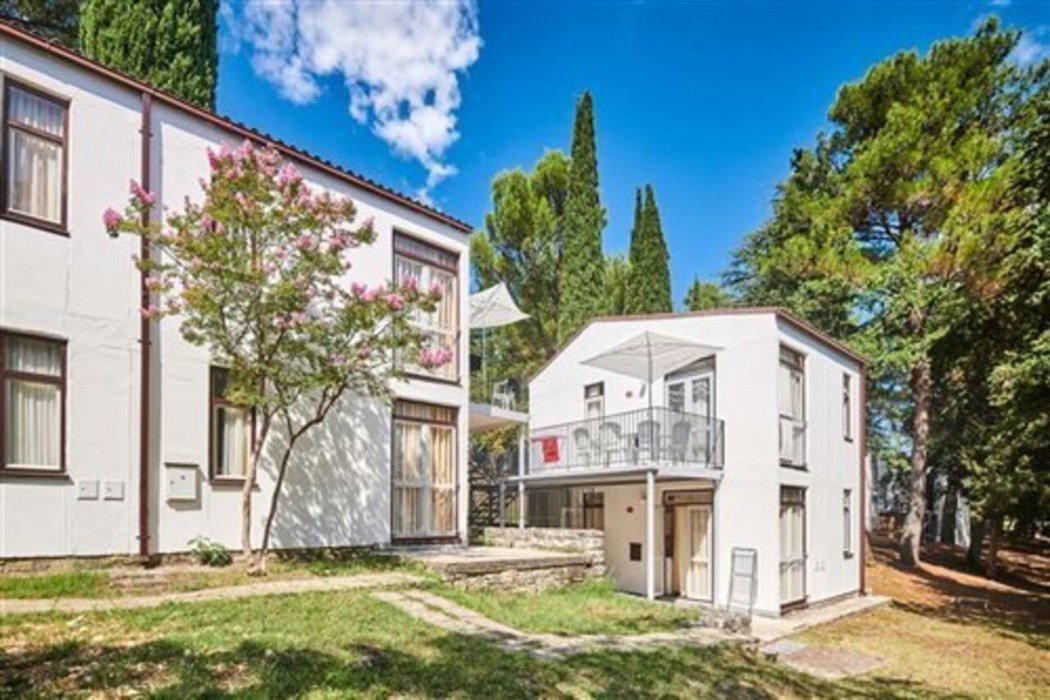 apartments astra plava laguna