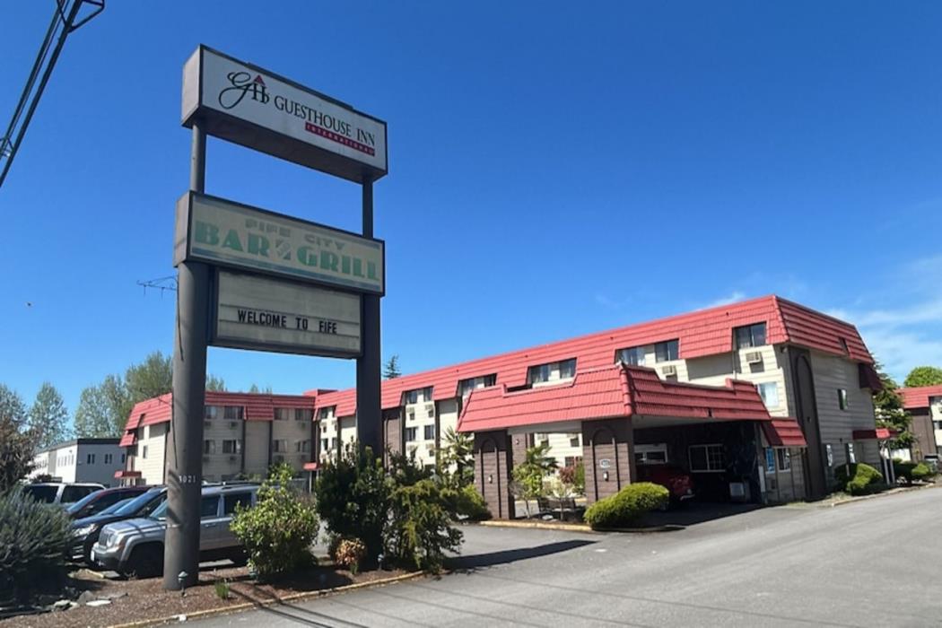 tacoma port inn fife i 5