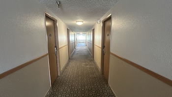 Tacoma Port Inn Fife I-5,,3 star