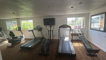 tacoma port inn fife i 5