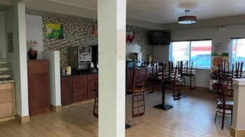 Saint Joseph Inn & Suites Benton Harbor Near I-94,,3 star