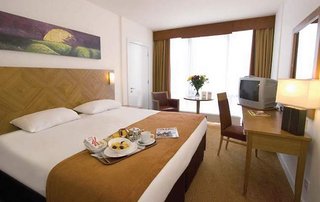 The Metro Hotel Dublin Airport,Dardistown>>Ballymun,4 star