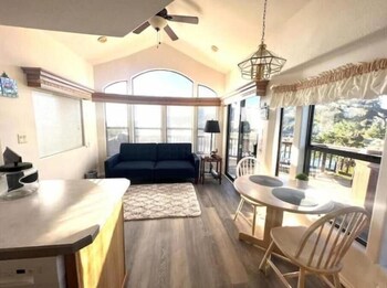 rogue river landing resort