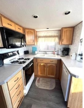 rogue river landing resort
