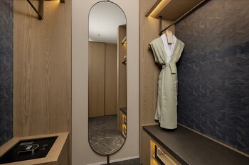 Changzhou Dajiudian,,4 star