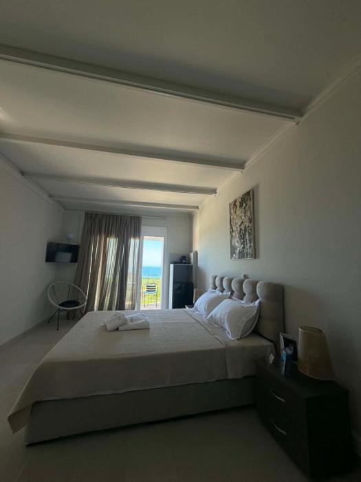 thea luxury residences