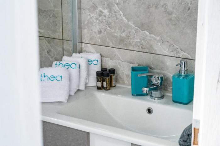 thea luxury residences