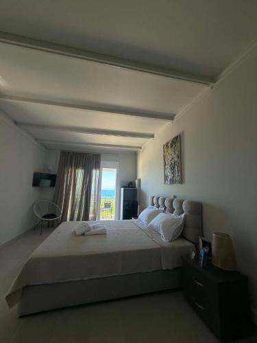 thea luxury residences