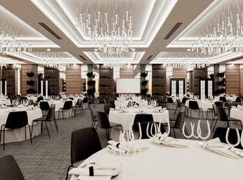 ibis lagos lekki