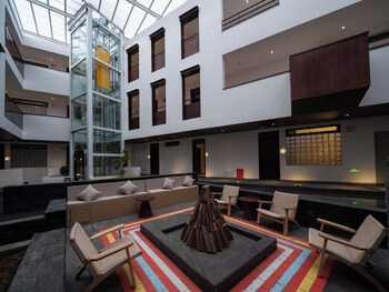shangri la city yunjian songyue