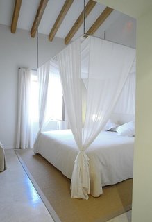 can simoneta hotel adults only