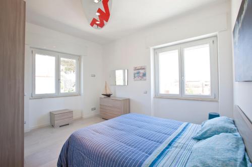 surf and windsurfer house anzio