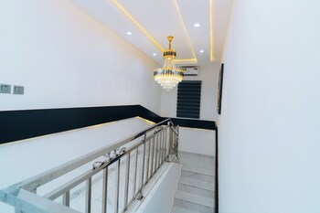 vhs vinchee suites ii