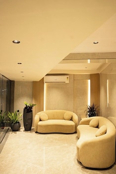 rara residence