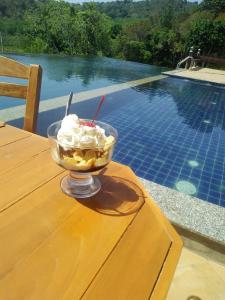 phuchawee lanta villa