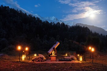saraaya glamps dharamshala