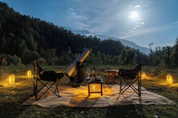 saraaya glamps dharamshala