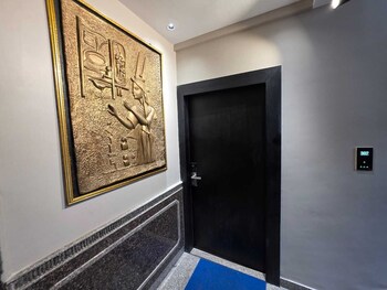 the bay suites nis