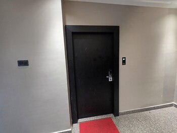 the bay suites nis