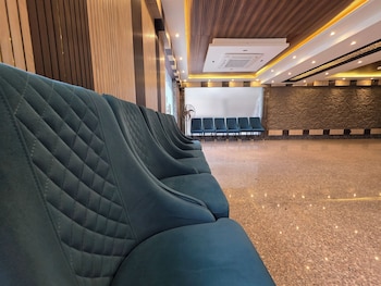 The Bay Suites - Nis,,2 star