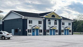 Studio 6 Suites – Tiffin, Oh,,2 star