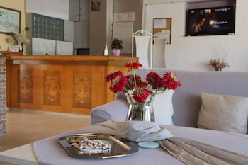 Platanes Hotel Apartments Rethymno,156 Leoforos Machis Kritis,0 star
