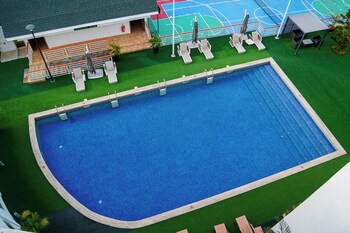 the grove essipong beach resort