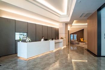 Lee Hotel Lat Phrao,,3 star