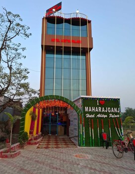Hotel Aditya Palace,,3 star