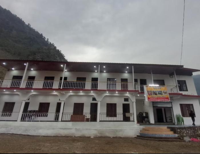 omji niwas swastik kharsali