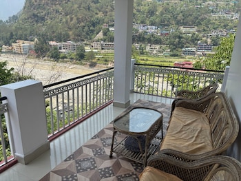 omji niwas shiv ganga