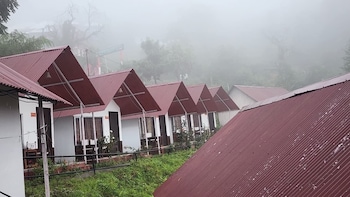 chardham resort guptakashi